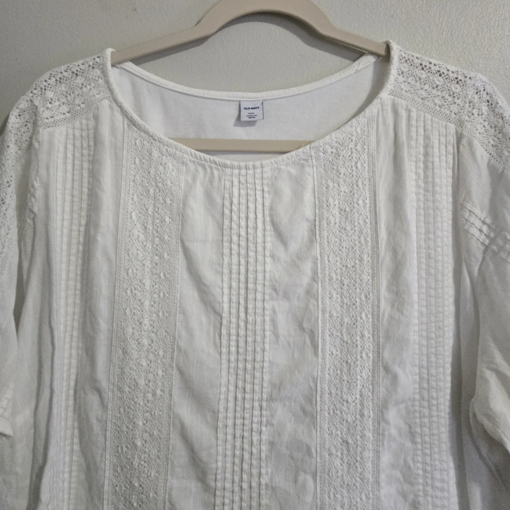 Old Navy White Lace-Front XXL Blouse - Picture 2 of 6